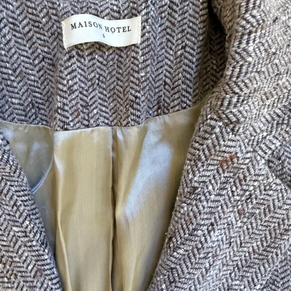 Beautiful Maison Hotel Women's Fall Herringbone Blazer Size Small - Picture 3 of 6